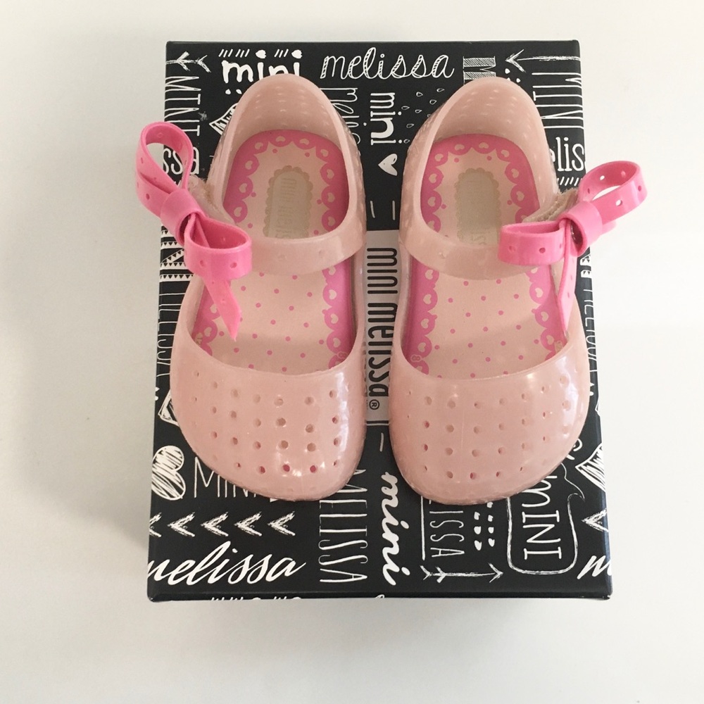 Mini Melissa Furadinha X Mary Jane Flatđź’• - Picture 2 of 6